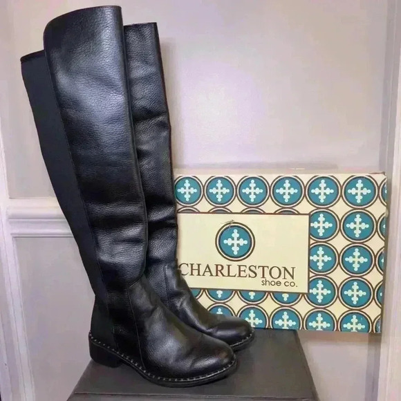 Charleston Shoe Co. Black Learher Soho Boots W/ Weitzman Studded Gold Accent 6 - Picture 1 of 13
